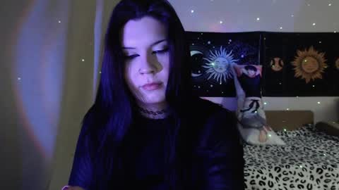 Snapshot of iintimate_flesh chatting on 05-31-26, 06:09 Vella online show from 05-31-26, 06:09