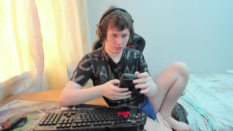 iliaskris online show from 04-09-26, 06:19