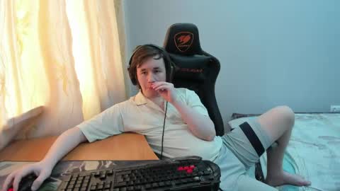 Snapshot of iliaskrislove chatting on 04-20-26, 06:16 iliaskris online show from 04-20-26, 06:16