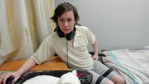 Snapshot of iliaskrislove chatting on 04-20-26, 06:20 iliaskris online show from 04-20-26, 06:20