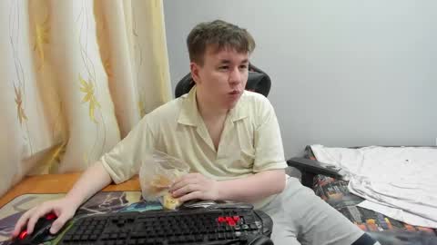 Snapshot of iliaskrislove chatting on 05-10-26, 04:34 iliaskris online show from 05-10-26, 04:34