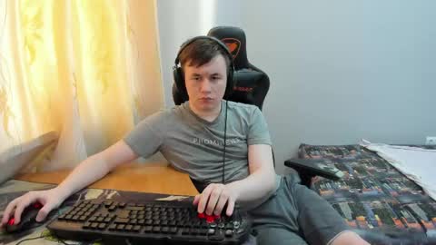 Snapshot of iliaskrislove chatting on 05-15-26, 11:23 iliaskris online show from 05-15-26, 11:23