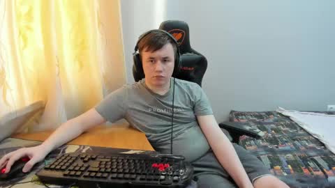 Snapshot of iliaskrislove chatting on 05-15-26, 11:34 iliaskris online show from 05-15-26, 11:34