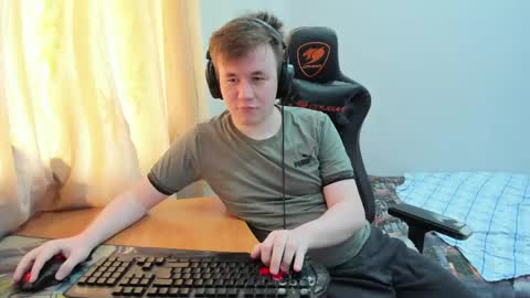 Snapshot of iliaskrislove chatting on 05-20-26, 08:09 iliaskris online show from 05-20-26, 08:09