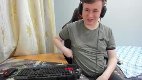 Snapshot of iliaskrislove chatting on 05-20-26, 08:15 iliaskris online show from 05-20-26, 08:15