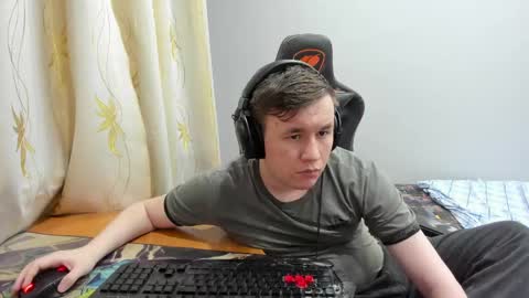 Snapshot of iliaskrislove chatting on 05-23-26, 10:14 iliaskris online show from 05-23-26, 10:14