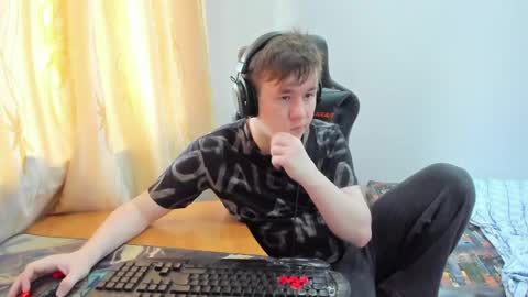 Snapshot of iliaskrislove chatting on 05-24-26, 02:22 iliaskris online show from 05-24-26, 02:22