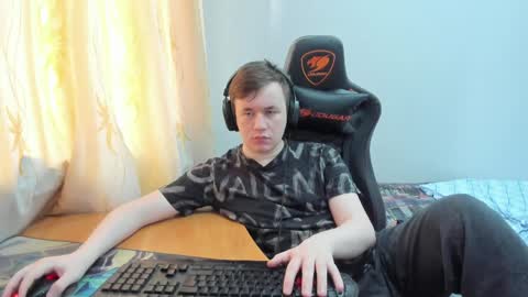 Snapshot of iliaskrislove chatting on 05-25-26, 03:07 iliaskris online show from 05-25-26, 03:07