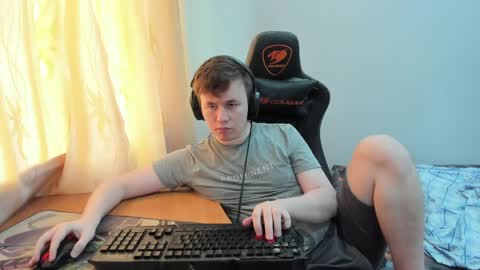 Snapshot of iliaskrislove chatting on 05-30-26, 07:38 iliaskris online show from 05-30-26, 07:38