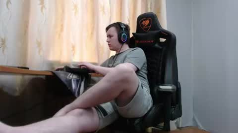 Snapshot of iliaskrisloveee chatting on 06-30-26, 01:34 lord online show from 06-30-26, 01:34