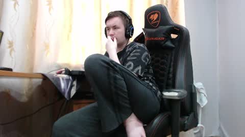 Snapshot of iliaskrisloveee chatting on 07-06-26, 03:03 lord online show from 07-06-26, 03:03