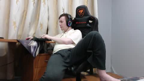 Snapshot of iliaskrisloveee chatting on 07-09-26, 06:34 lord online show from 07-09-26, 06:34