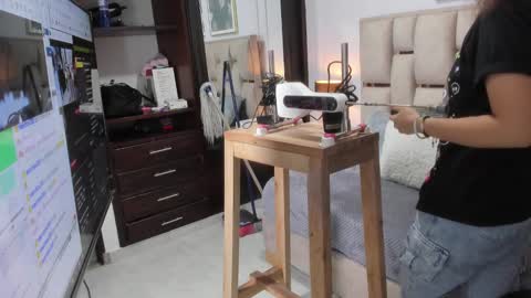 Snapshot of iliy_ chatting on 12-17-24, 10:55 ILY online show from 12-17-24, 10:55