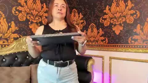 Snapshot of iliy_pervertedx chatting on 07-28-26, 11:39 LILY online show from 07-28-26, 11:39