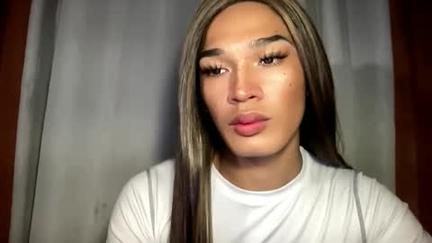 Snapshot of ill_moan_foryouxx chatting on 02-12-26, 03:45 QUEEN KATH online show from 02-12-26, 03:45