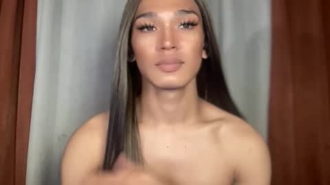 Snapshot of ill_moan_foryouxx chatting on 02-13-26, 12:12 QUEEN KATH online show from 02-13-26, 12:12