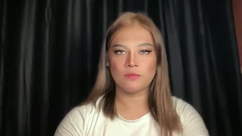 Snapshot of ill_moan_foryouxx chatting on 02-16-26, 01:35 QUEEN KATH online show from 02-16-26, 01:35