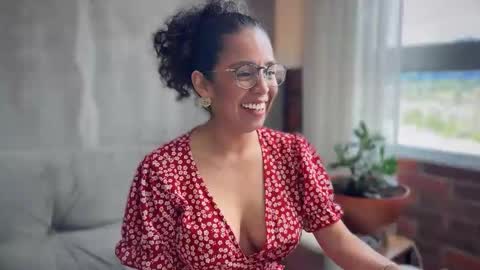 Kloe online show from 10-09-25, 06:50