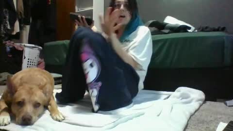 Lilly online show from 05-01-26, 01:32