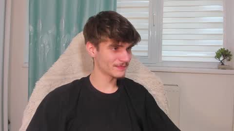 Snapshot of illusions888 chatting on 01-29-25, 12:45 D-Illusion online show from 01-29-25, 12:45