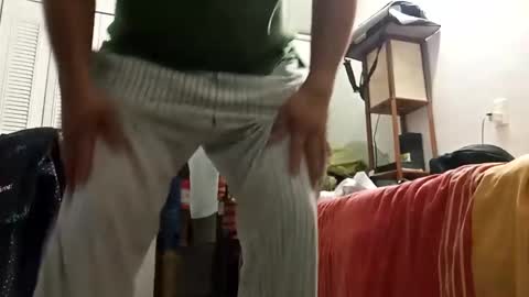 Snapshot of ilmorro427 chatting on 01-21-25, 05:49 ilmorro427 online show from 01-21-25, 05:49