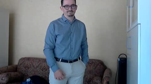ilovecuteguy79 online show from 06-04-26, 05:46