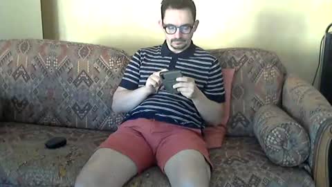 Snapshot of ilovecuteguy79 chatting on 06-18-26, 04:57 ilovecuteguy79 online show from 06-18-26, 04:57