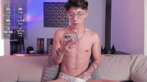 Snapshot of im__thomas chatting on 12-20-25, 02:07 IM THOMAS online show from 12-20-25, 02:07