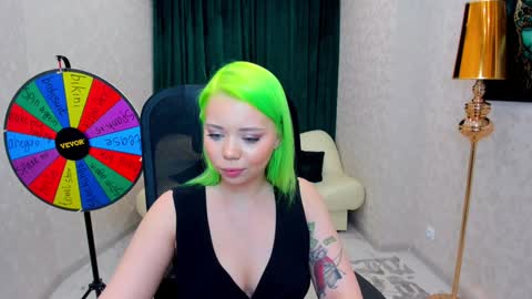 Roxy online show from 01-09-25, 01:18