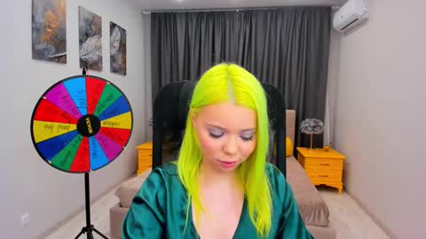 Roxy online show from 03-04-25, 09:32