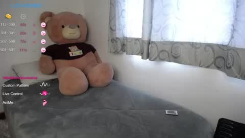 Snapshot of im_alyn chatting on 07-01-26, 04:29 Alyn online show from 07-01-26, 04:29