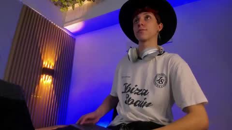 daren online show from 05-24-26, 03:33