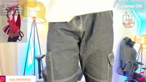 Snapshot of im_juaniito chatting on 11-02-25, 02:47 40 OFF TODAY online show from 11-02-25, 02:47