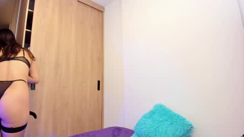 Luna online show from 12-03-24, 01:08