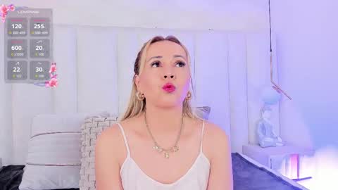 Snapshot of im_maiyn_jung chatting on 02-19-26, 12:12 Mailyn Jung online show from 02-19-26, 12:12