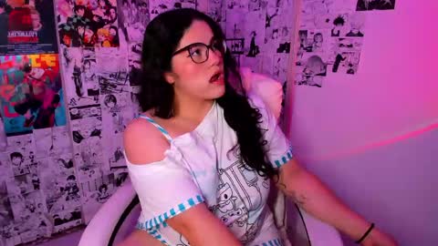 mei mei uwu online show from 05-30-26, 02:19