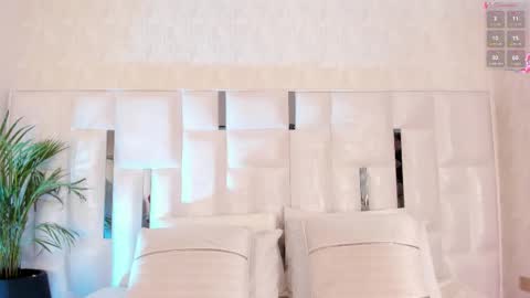 Nika online show from 10-14-25, 12:50