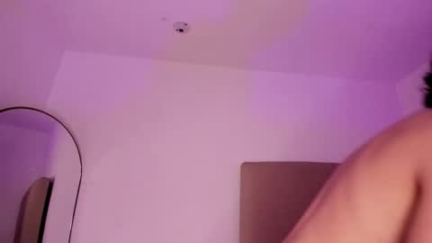 Perseo - Help me with 50 thumbs up online show from 02-22-26, 10:30