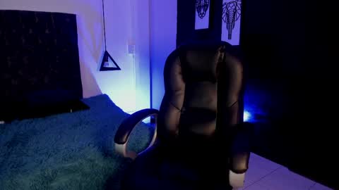 Snapshot of im_ralff chatting on 04-27-26, 03:59 RALF online show from 04-27-26, 03:59