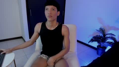 Snapshot of im_ralff chatting on 05-15-26, 04:08 RALF online show from 05-15-26, 04:08