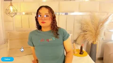 Tara Black online show from 12-22-25, 04:31