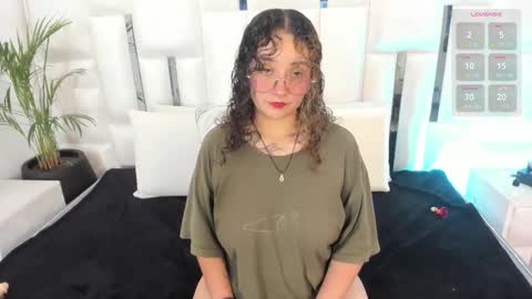 Tara Black online show from 02-01-26, 04:44