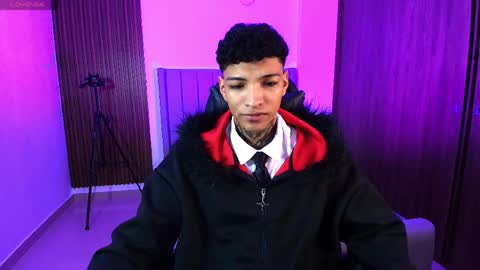 im_usuga online show from 04-14-26, 04:07