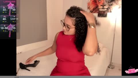 Snapshot of imacwenn_ chatting on 01-11-25, 03:52 Sofia online show from 01-11-25, 03:52