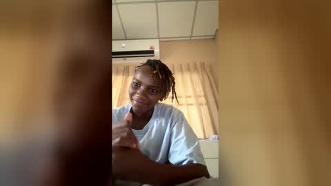 Snapshot of imanizuri chatting on 02-18-26, 12:06 imanizuri online show from 02-18-26, 12:06