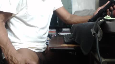 Snapshot of imanlolo789__ chatting on 01-26-25, 11:39 Imanlolo789 formerly known as Slimrodxxx independent model online show from 01-26-25, 11:39