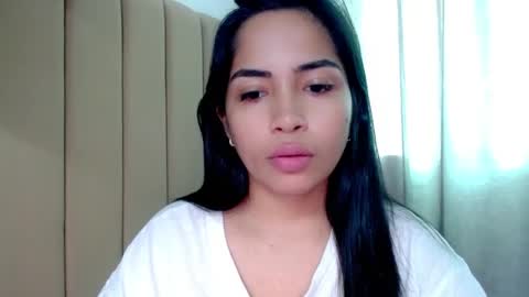 Snapshot of imbabyasian chatting on 04-21-26, 01:42 Baby online show from 04-21-26, 01:42