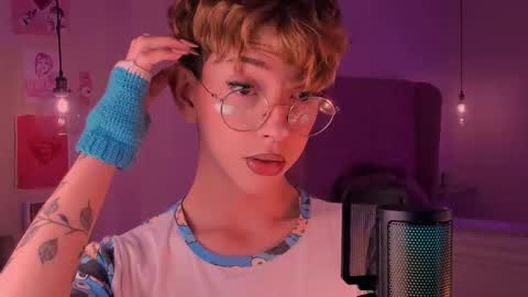 Damiano online show from 09-21-25, 07:04