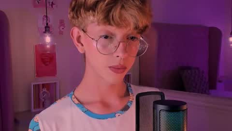 Damiano online show from 10-05-25, 10:07