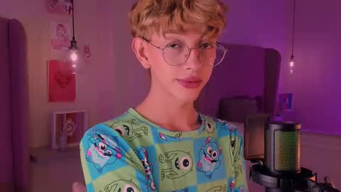 Damiano online show from 10-12-25, 09:47